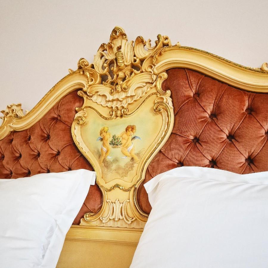 Apartment Tirol (adults Only) Busteni